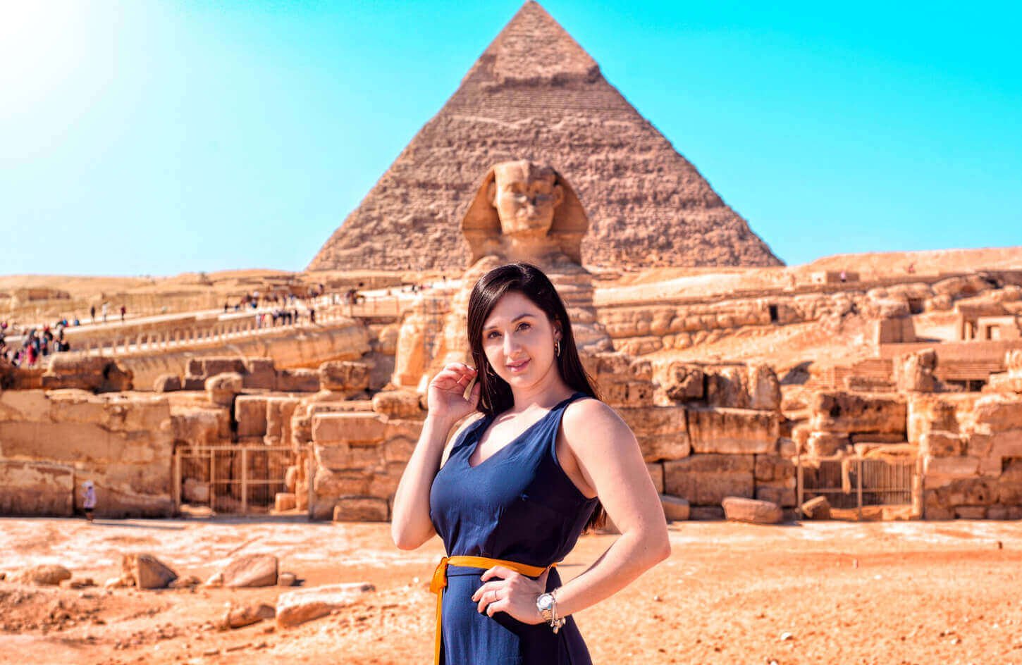 Fotos Maravillosas De Una Chica Delante De La Gran Esfinge