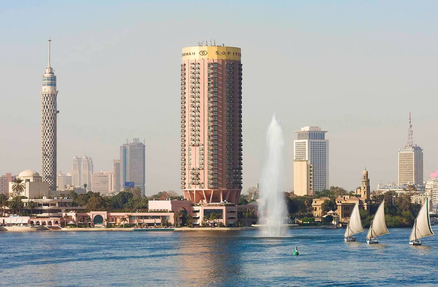 Una Maravillosa Imagen Del Hotel Sofitel El Cairo Nilo El Gezirah
