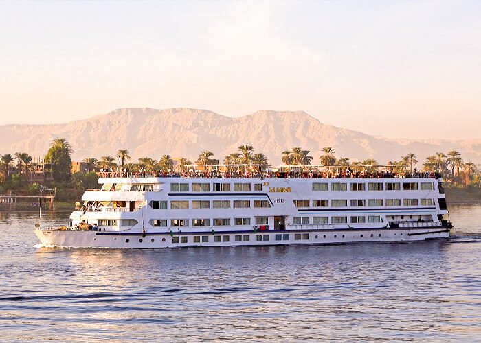 La Sara Crucero Por El Nilo