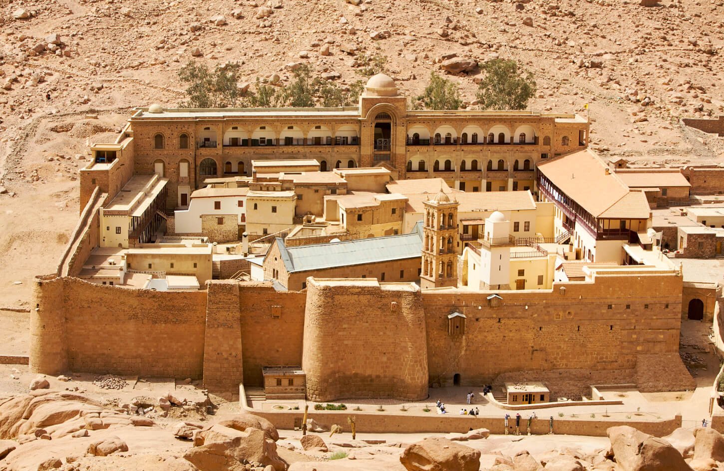Una Maravillosa Imagen Del Monasterio De San Catolome